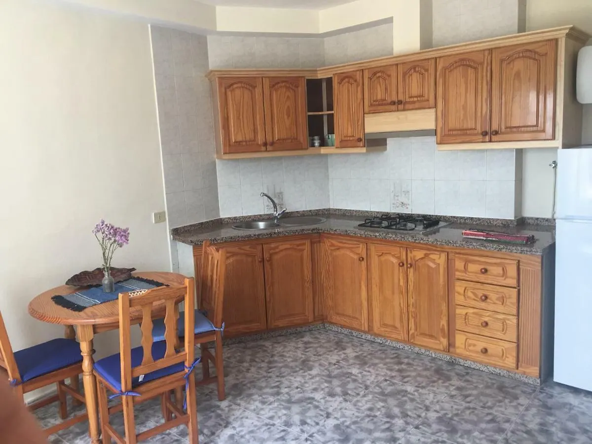 Апартаменты Apartamentos La Villa Сан-Себастьян-де-ла-Гомера